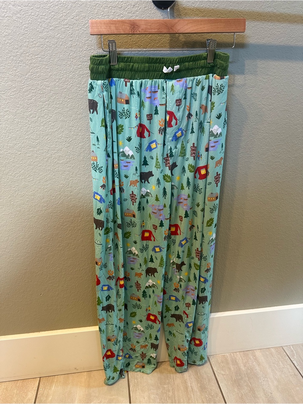 Little Sleepies Happy Camper men’s pajama pants size L